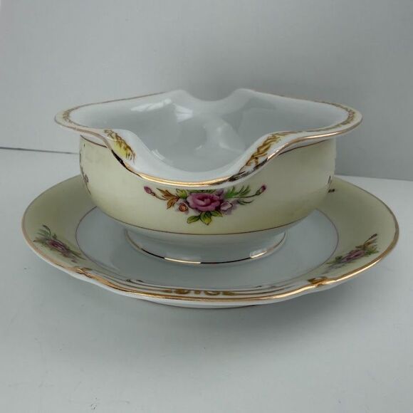 Vintage Maruichi MRU2 Pink Floral Gravy Boat w Attached Underplate, Post WII - Picture 4 of 11